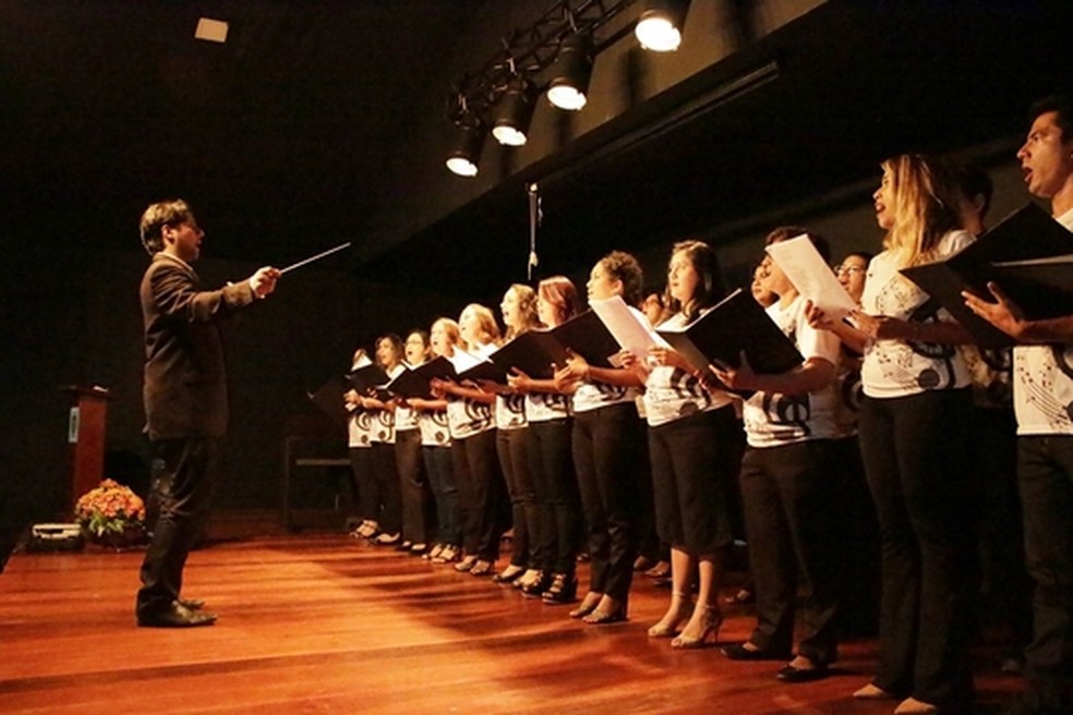 Aula de Canto (Técnica Vocal) - Curitiba - JAM Music Escola de Música