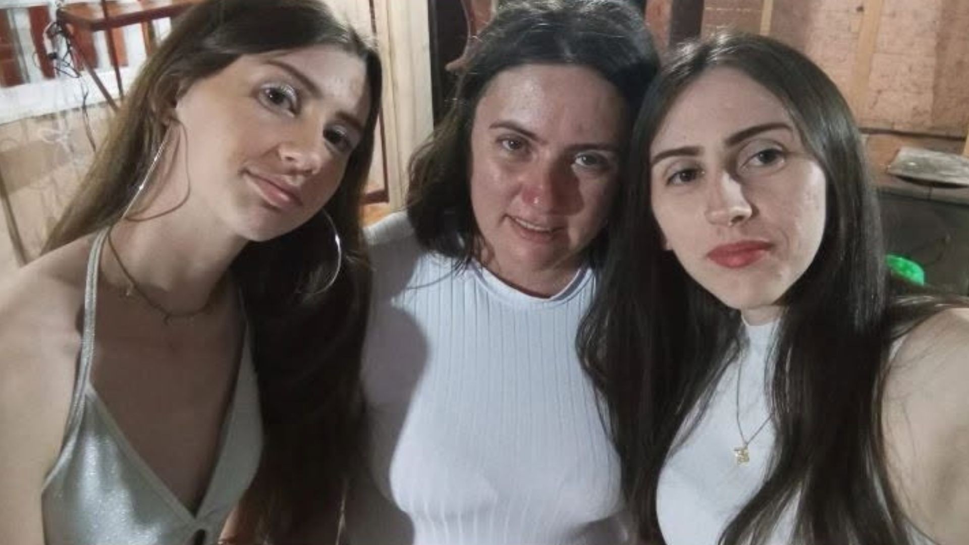 Mãe e filhas mortas na BR-285: mulher levava jovem de volta para casa quando sofreu acidente