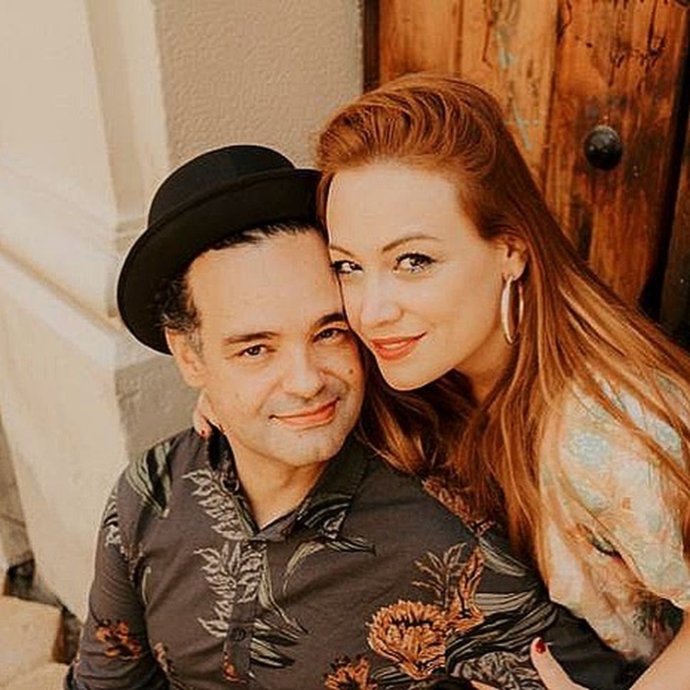 Ivan e a namorada Ariane morreram um acidente de carro, na BR-267 — Foto: Redes Sociais