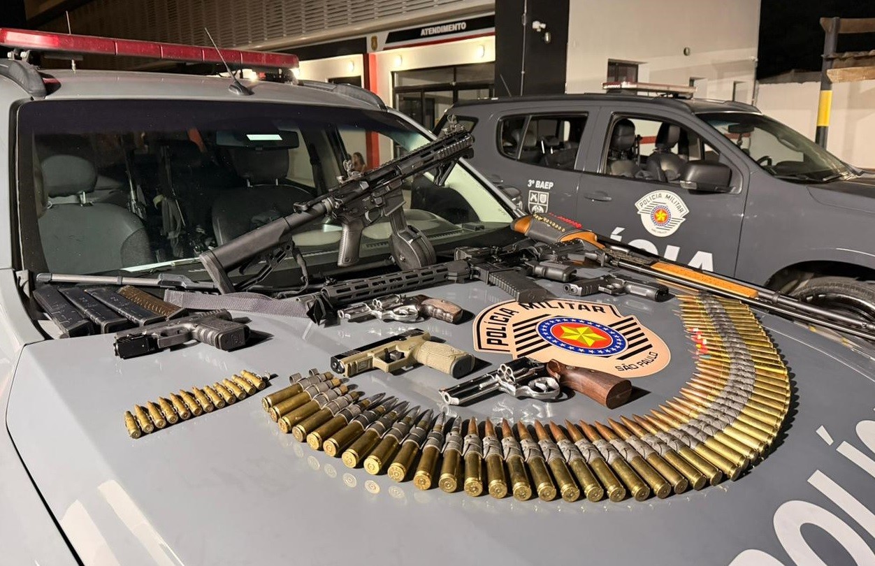 CAC preso com 10 armas e mais de 1,5 mil munições em Caraguatatuba é solto após audiência de custódia