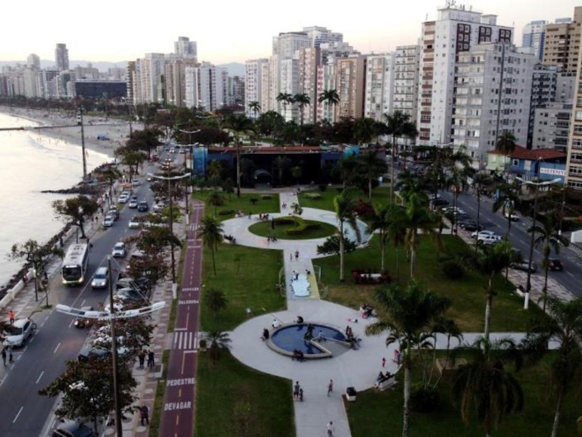 Empresas podem adotar áreas verdes em Santos e exibir publicidade; veja como participar