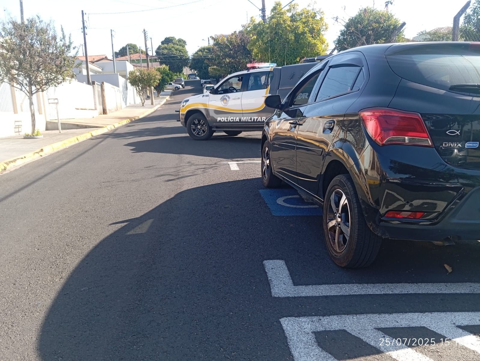 Homem é preso suspeito de adulterar sinais de identificação de carro na Rodovia Assis Chateaubriand, em Pirapozinho 