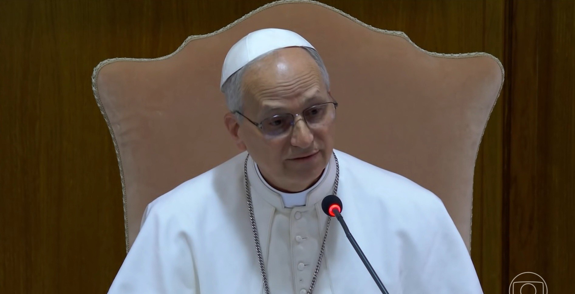 Bastidores do conclave: Leão XIV estava 'tenso e respirando fundo' durante votação que o elegeu papa
