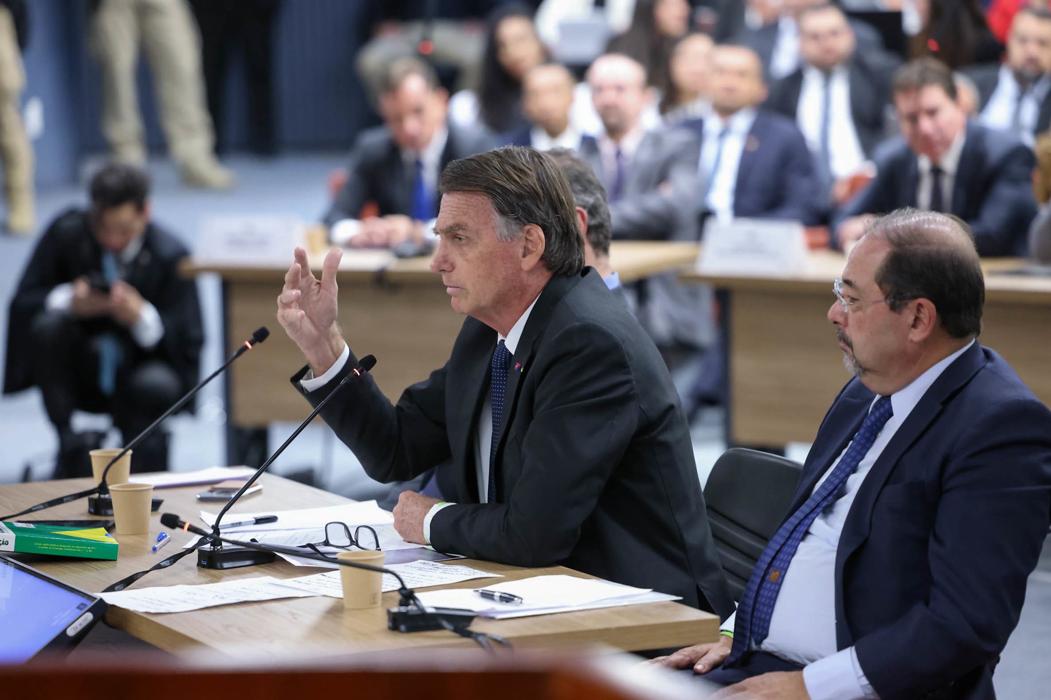 Moraes nega pedido de Bolsonaro para anular delação de Mauro Cid | G1