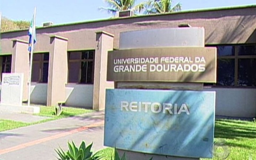 Reitora interina fala sobre gestão e cortes: 'A grande ...