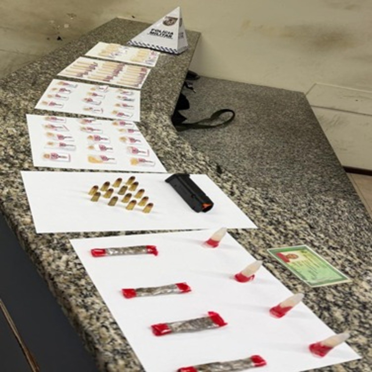 Jovem é preso com drogas em Barra Mansa