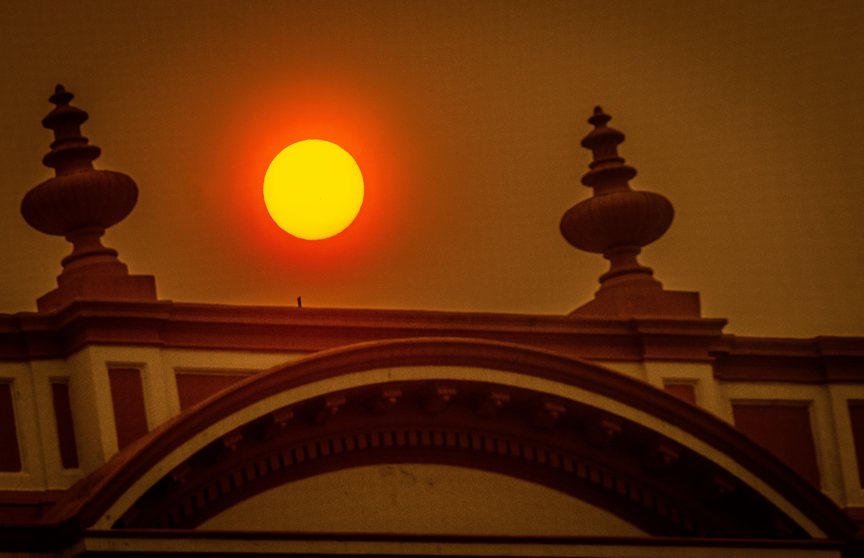 Onda de calor vai continuar no RS? Veja o que diz a previsão do tempo