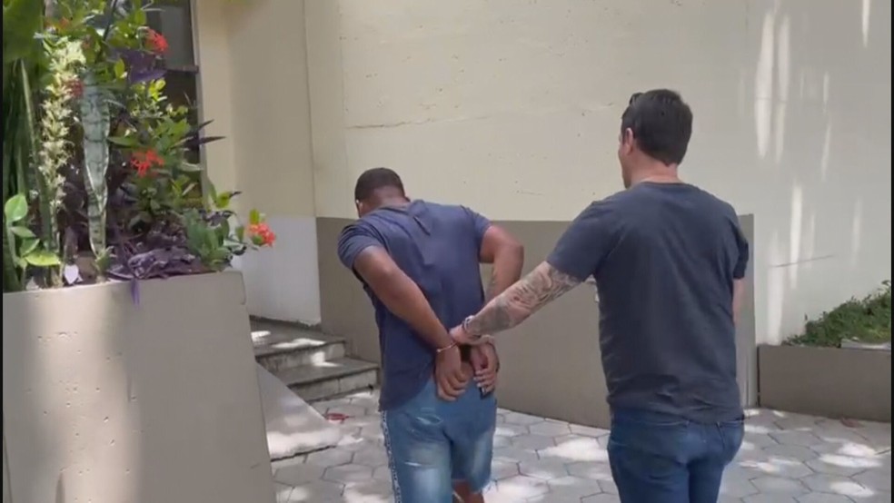 Homem foi preso suspeito de matar a ex-sogra por não aceitar fim do relacionamento — Foto: Reprodução