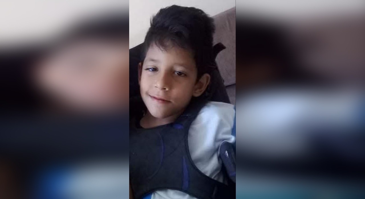 Mãe é presa suspeita de retirar cânula de traqueostomia e causar morte do filho no interior de SP
