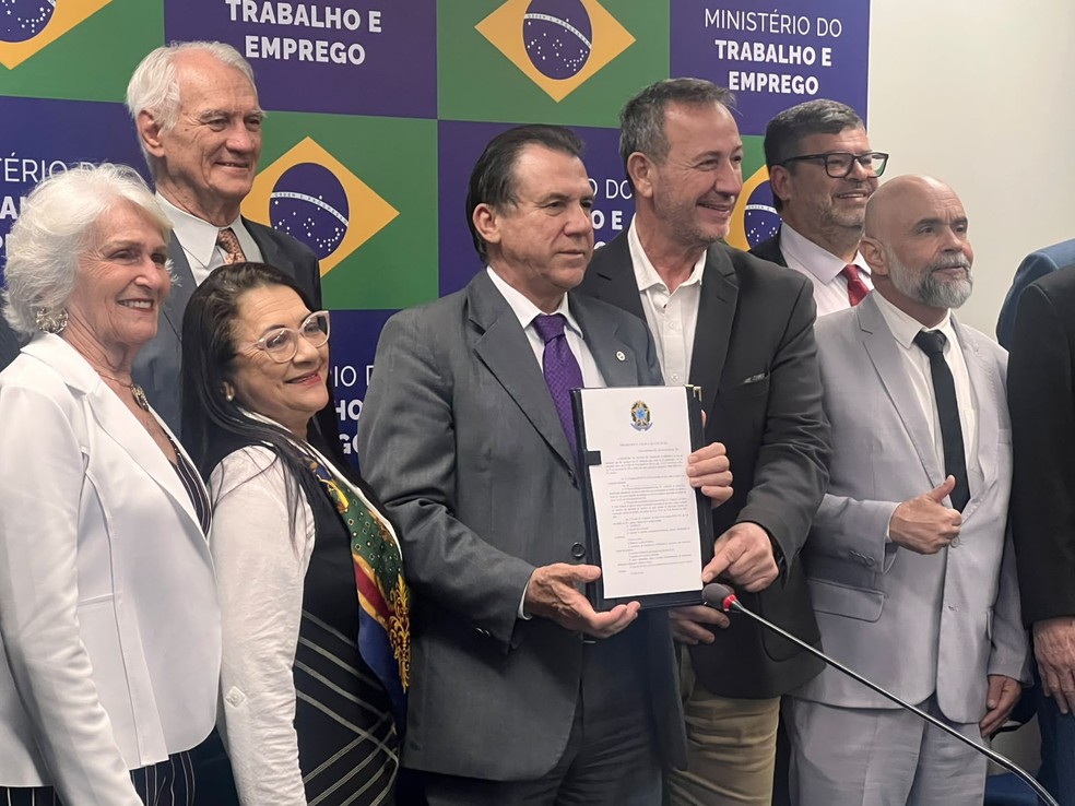 Funcionamento do comércio em feriados dependerá de autorização prevista em Convenção Coletiva — Foto: g1/ Júlia Christine