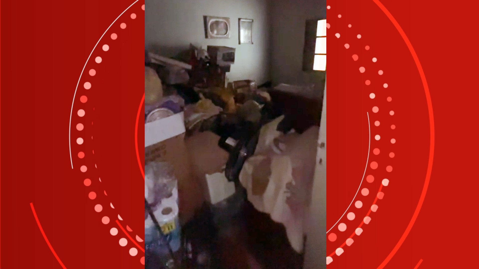 Morador é resgatado em casa com acúmulo de materiais inservíveis em Piracicaba