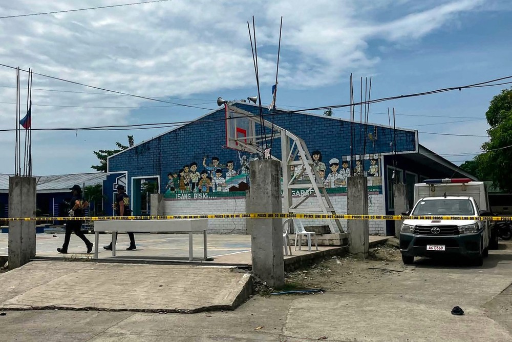 Dois alunos matam três estudantes em escola nas Filipinas e alegam ter sofrido bullying