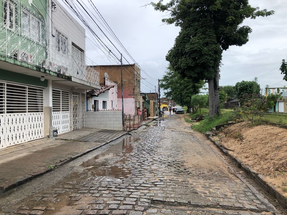Rua Sampaio Correia, em Dix-Sept Rosado, Zona Oeste de Natal, onde criança foi morta após ser baleada — Foto: Layssa Vilela/Inter TV Cabugi
