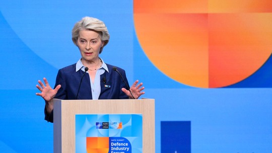 'Preocupante': Líderes europeus se pronunciam sobre nova tarifa de Trump - Presidente dos EUA impôs uma nova taxa de 30% às importações de produtos da União Europeia e do México.
