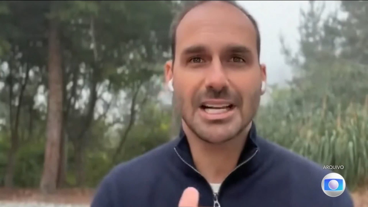 Motta diz que escolha de Eduardo Bolsonaro para líder da minoria é 'atípica' e será analisada