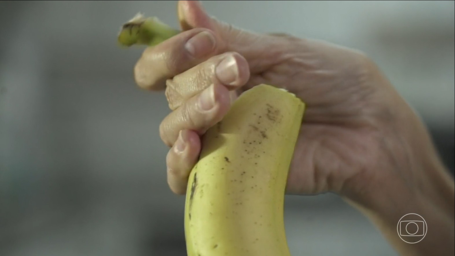 Pesquisadores brasileiros desenvolvem filme bioplástico com casca de banana que não agride o meio ambiente 