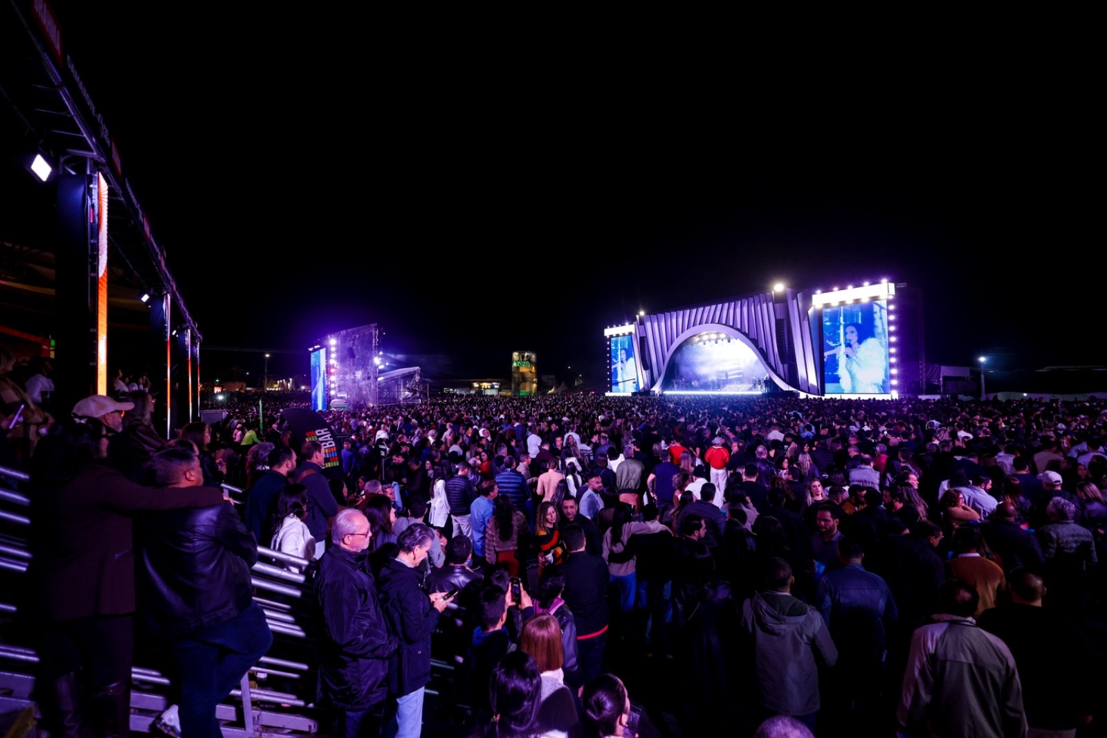 Dominguinho na sexta, Ludmilla no sábado e Belo no domingo: confira as atrações de cada noite do Festival de Inverno Bahia 2026