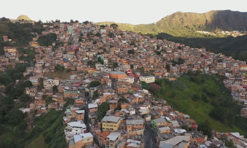 Censo 2022: 3,6% da população de Minas Gerais vive em favelas ou comunidades urbanas