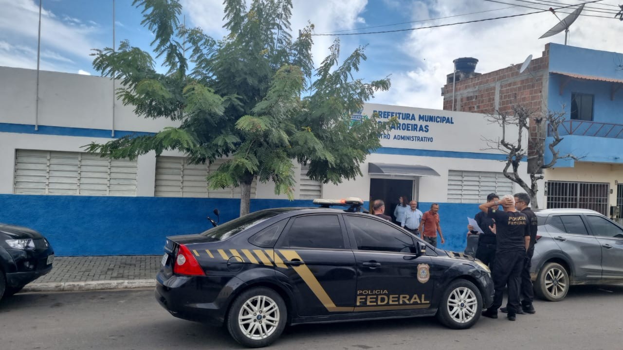 PF investiga suposto esquema de fraudes em licitações em prefeitura de Aroeiras, na PB