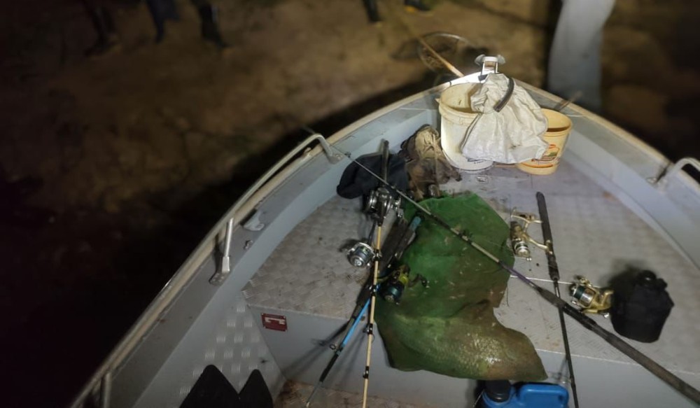 Polícia Ambiental de Presidente Prudente apreende materiais de pesca irregular durante Piracema no Rio Aguapeí