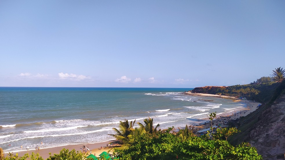 Praia de Pipa, no Rio Grande do Norte, era um dos destinos oferecidos pela empresa Holliday — Foto: Fernanda Zauli/g1