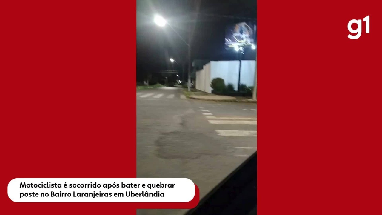 Motociclista é socorrido após bater e derrubar poste no Bairro Laranjeiras, em Uberlândia