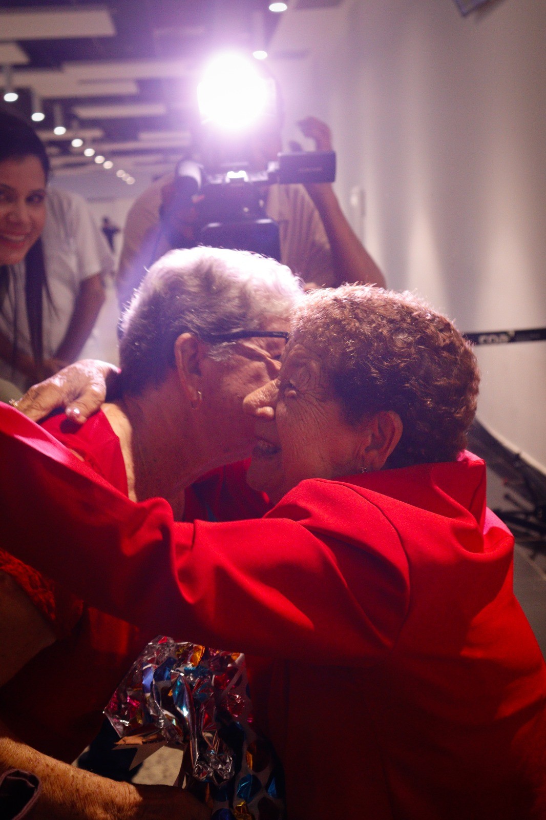 Irmãs separadas há 82 anos por morte do pai e crise financeira se reencontram em Cuiabá e cumprem promessa de infância
