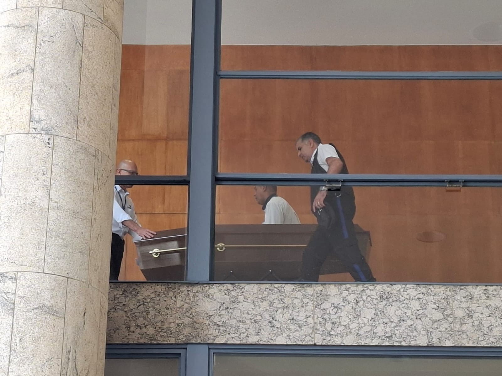 Corpo de Jards Macalé é velado no Rio