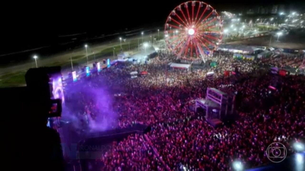 Festas de réveillon movimentam praias, restaurantes e hotéis no Nordeste do Brasil