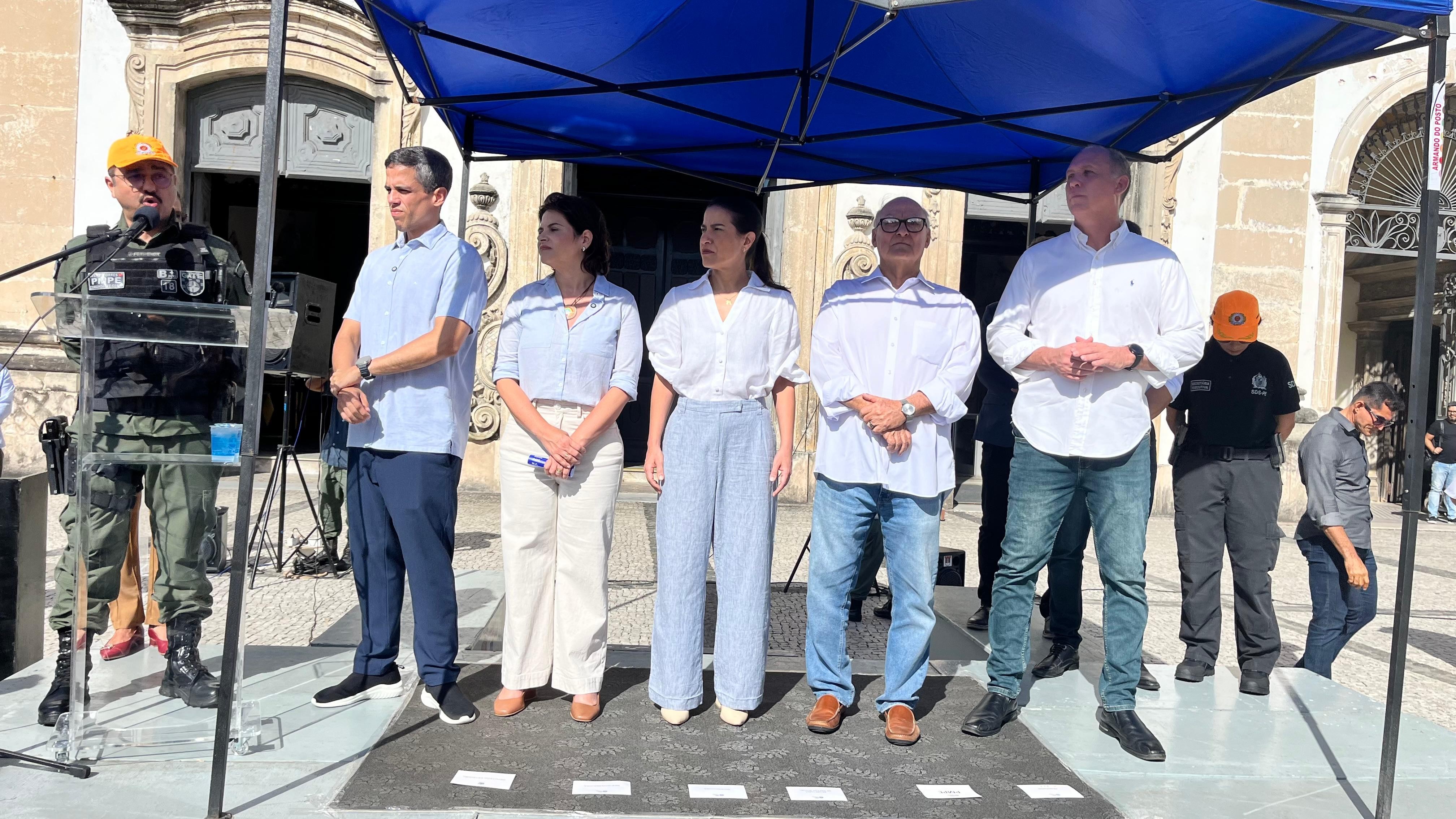 Comércio do Centro do Recife abre todos os dias até o fim do ano e terá reforço policial durante período