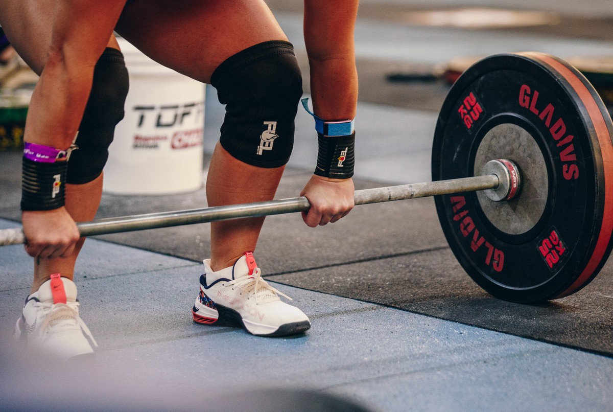 Joelheira é acessório essencial para praticantes de Cross Training