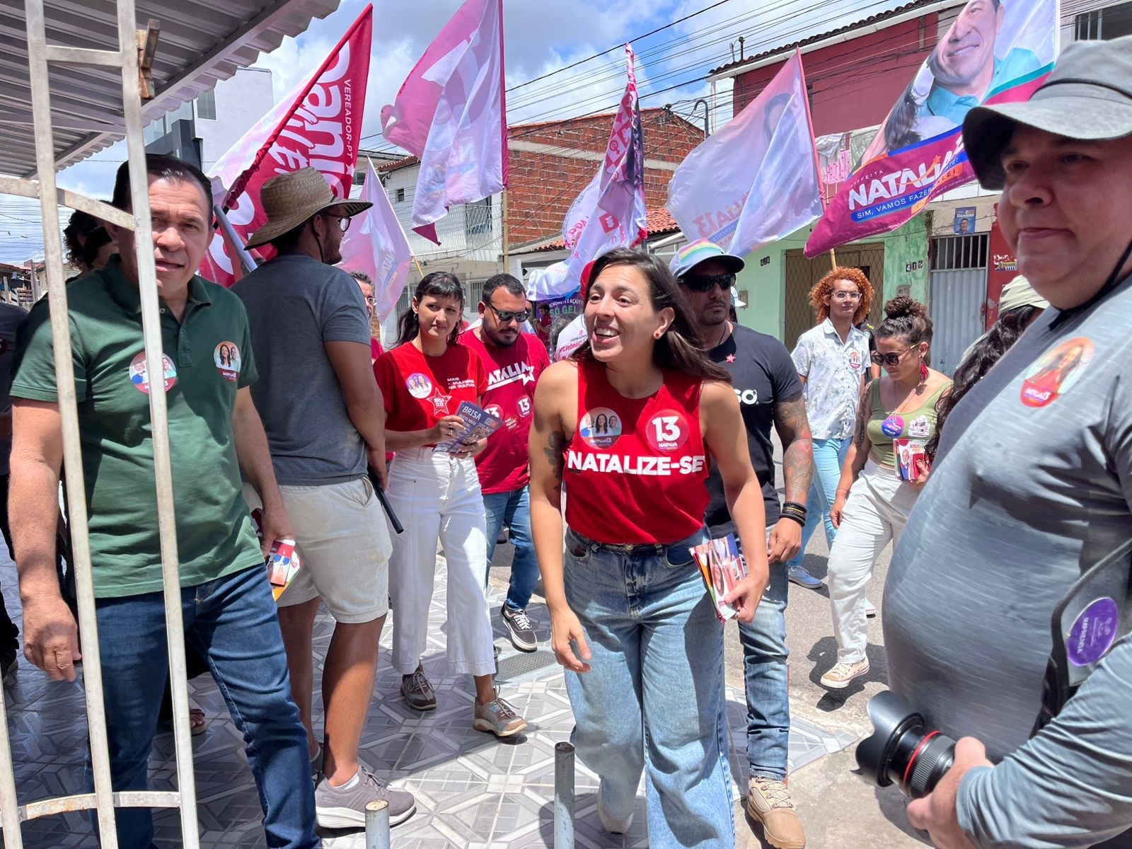 Natália Bonavides promete reforçar  plano de regularização fundiária e programas habitacionais em Natal