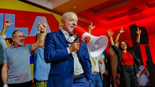 Lula recruta jovens eleitos e influencers para 'força-tarefa' digital