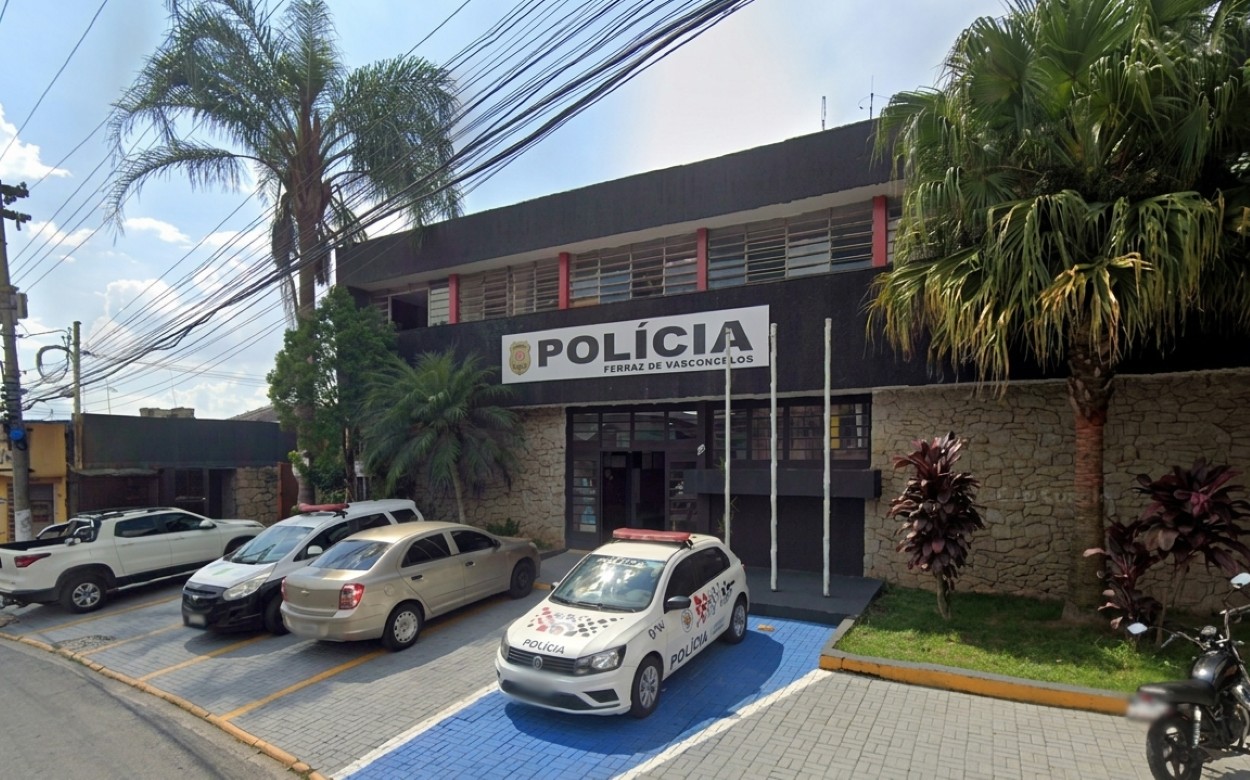 Homem é encontrado morto em avenida de Ferraz de Vasconcelos; polícia investiga homicídio