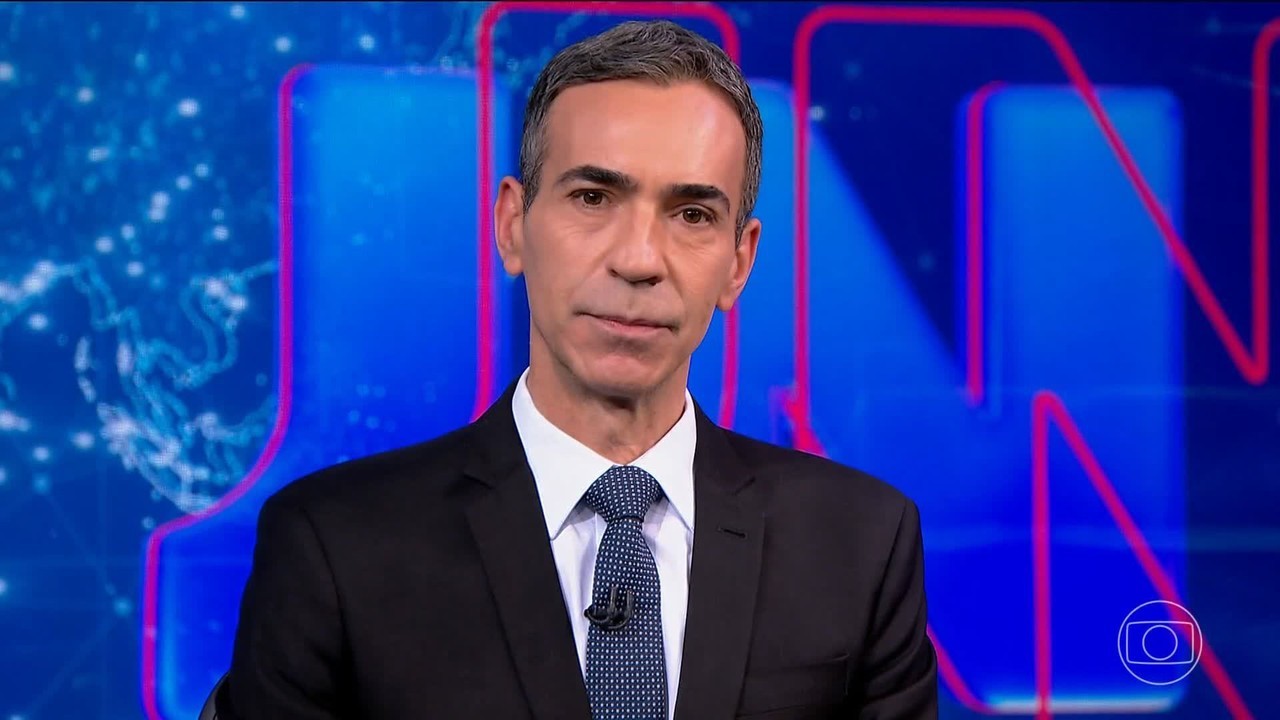 Perícia médica da PF conclui que ex-presidente Jair Bolsonaro precisa passar por cirurgia