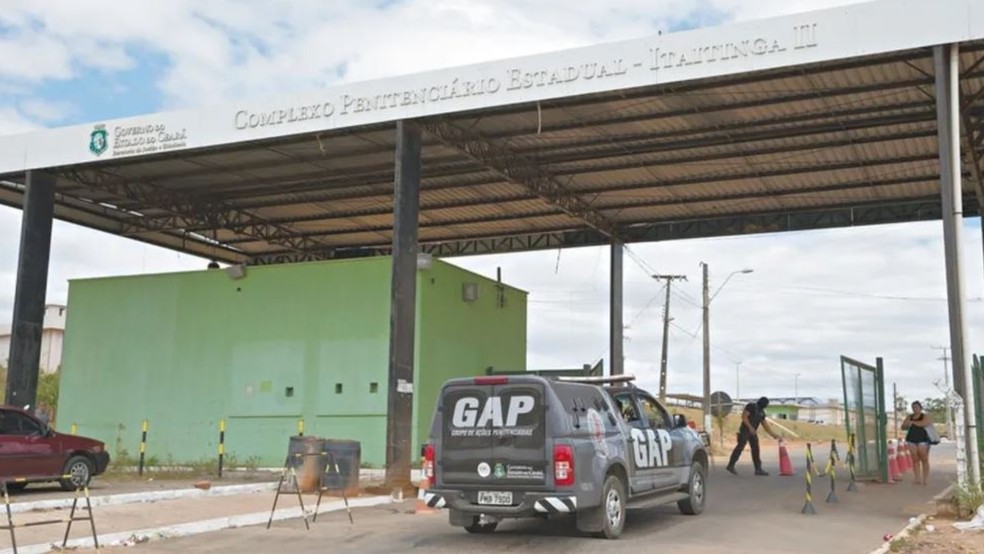 Motim deixa 14 presos feridos na Unidade Itaitinga 2. — Foto: Natinho Rodrigues/ SVM