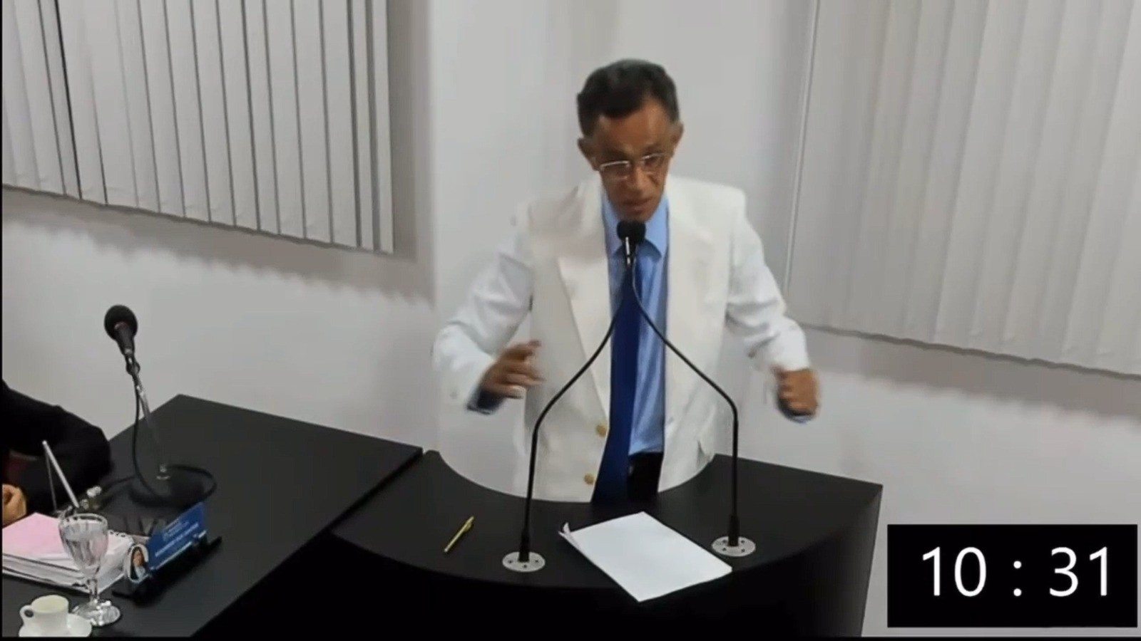 ‘Quanto mais apanha, mais a mulher gosta do homem’, diz vereador de Capela durante sessão plenária