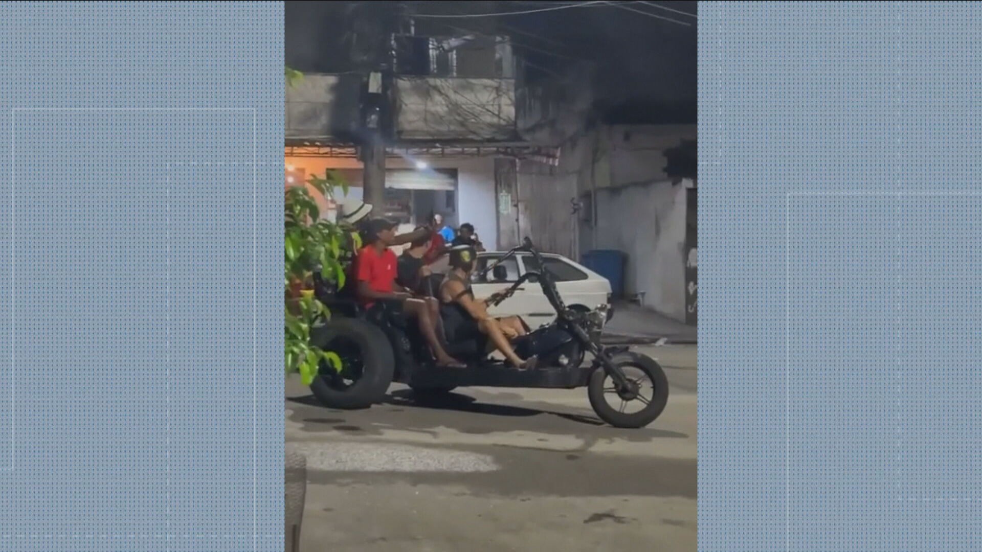 Jovem morto em acidente de triciclo estava com mais 3 no veículo