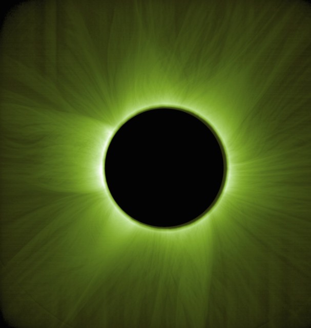 Satélites europeus criam os primeiros eclipses solares artificiais; veja imagens