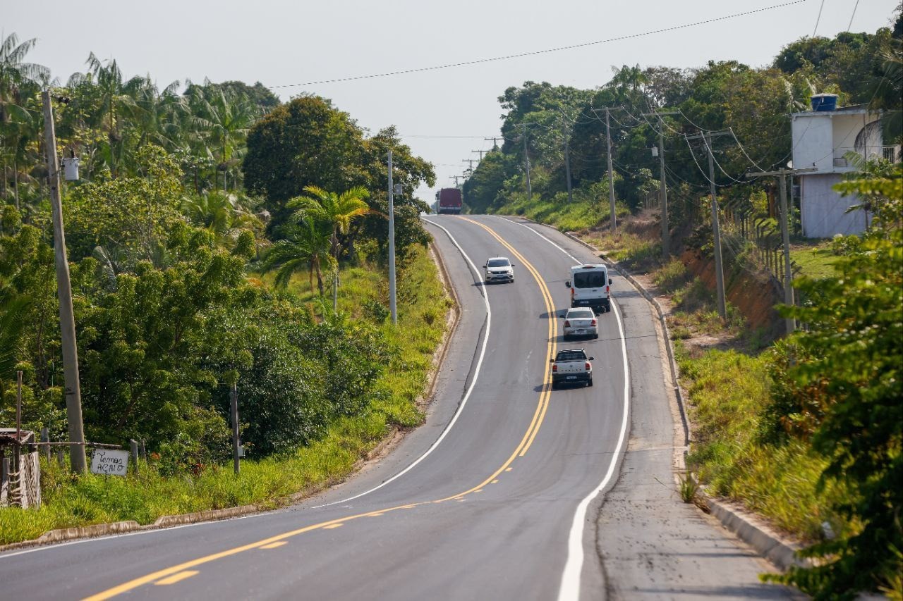AM-010: primeira etapa da reforma entrega 142 km reconstruídos entre Rio Preto da Eva e Itacoatiara
