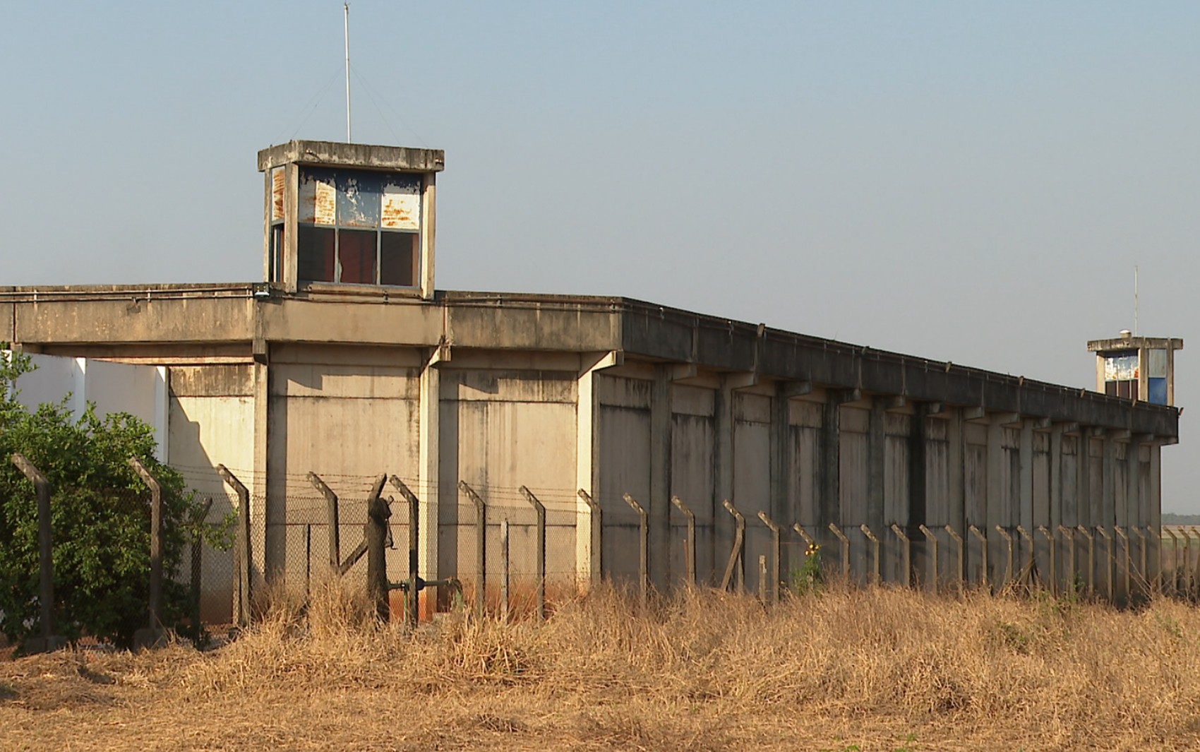 Sete detentos são contidos após princípio de rebelião em penitenciária de Ribeirão Preto, SP