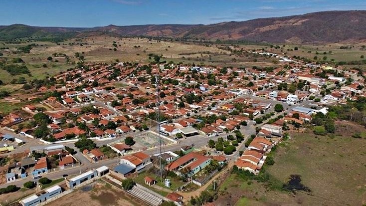 Pelo menos quinze bovinos morrem após serem atingidos por raio durante temporal na Bahia