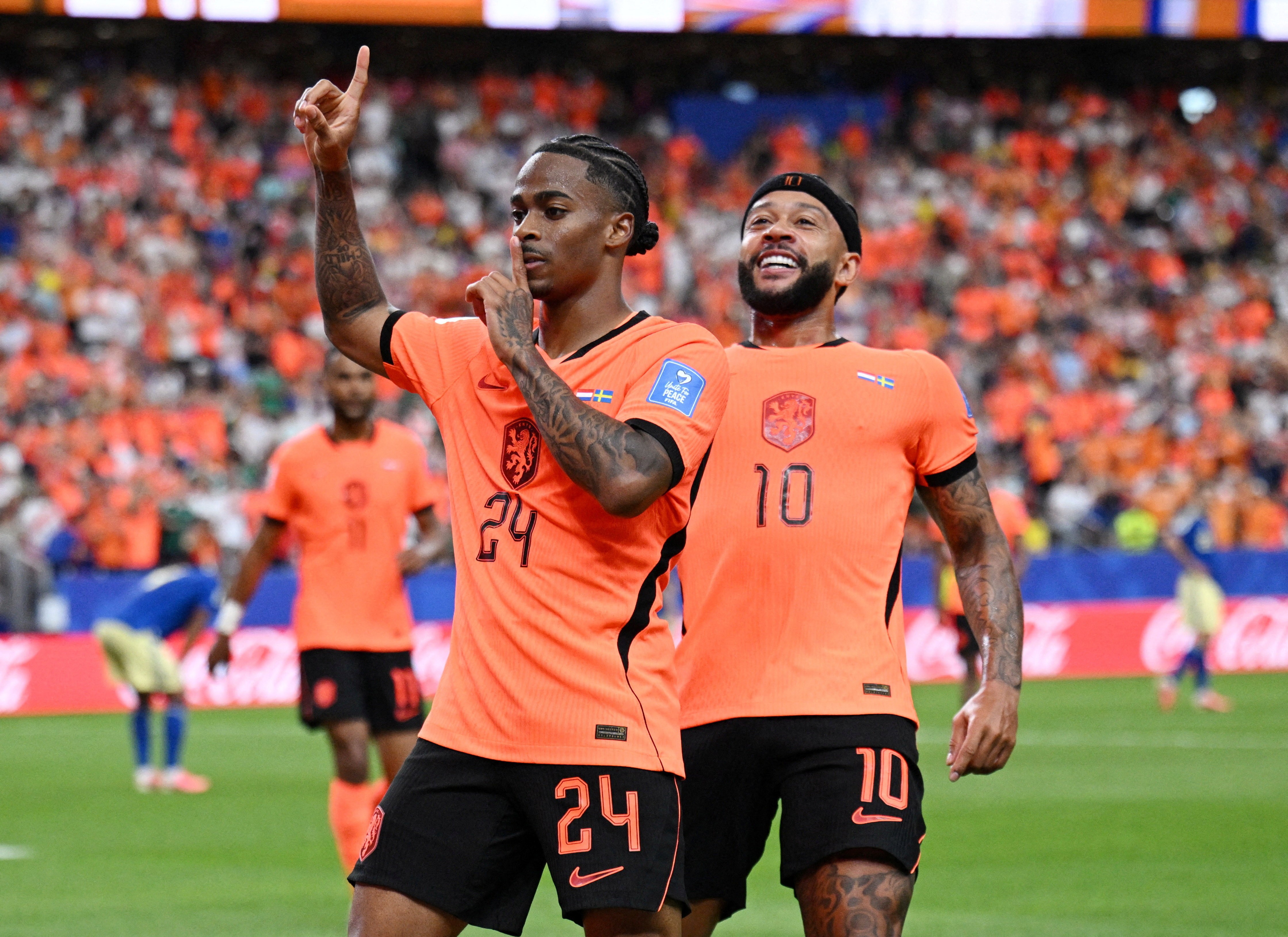 'Europeu quando ganha, imigrante quando perde': jogadores da Holanda sofrem ataques racistas após eliminação na Copa