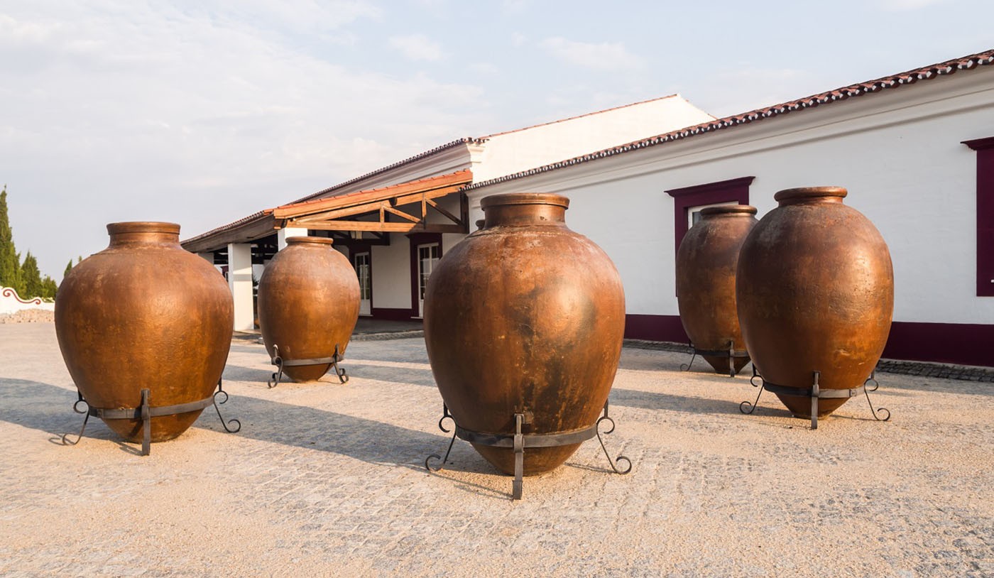 Vinhos de talha: o método ancestral ainda usado em Portugal