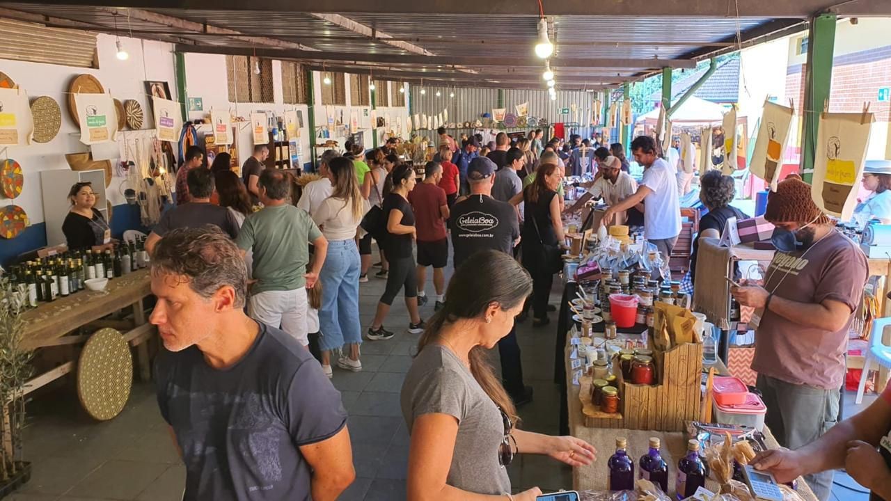 Gonçalves recebe mais uma edição do Mercado Modo de Fazer, com foco na produção artesanal e sabores da Mantiqueira