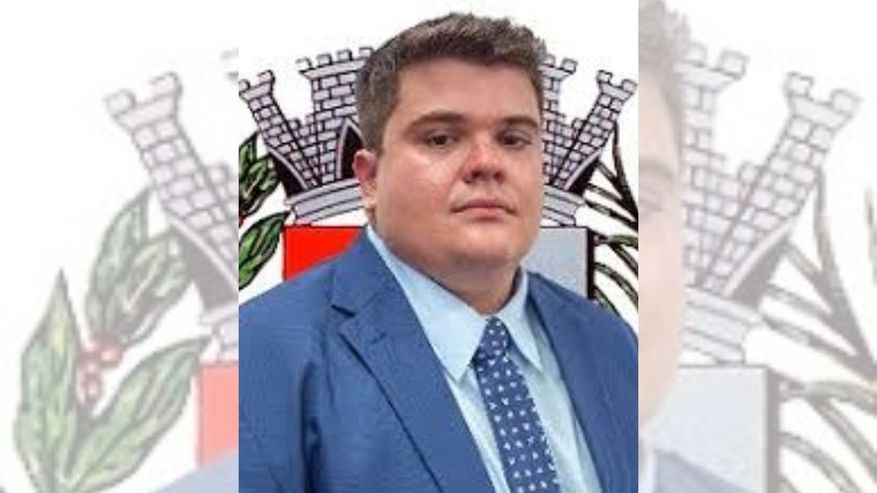 3 de 7
Matheus Aranha foi reeleito em 2024 para o cargo de vereador de Itapu&iacute; &mdash; Foto: C&acirc;mara de Itapu&iacute;/Divulga&ccedil;&atilde;o