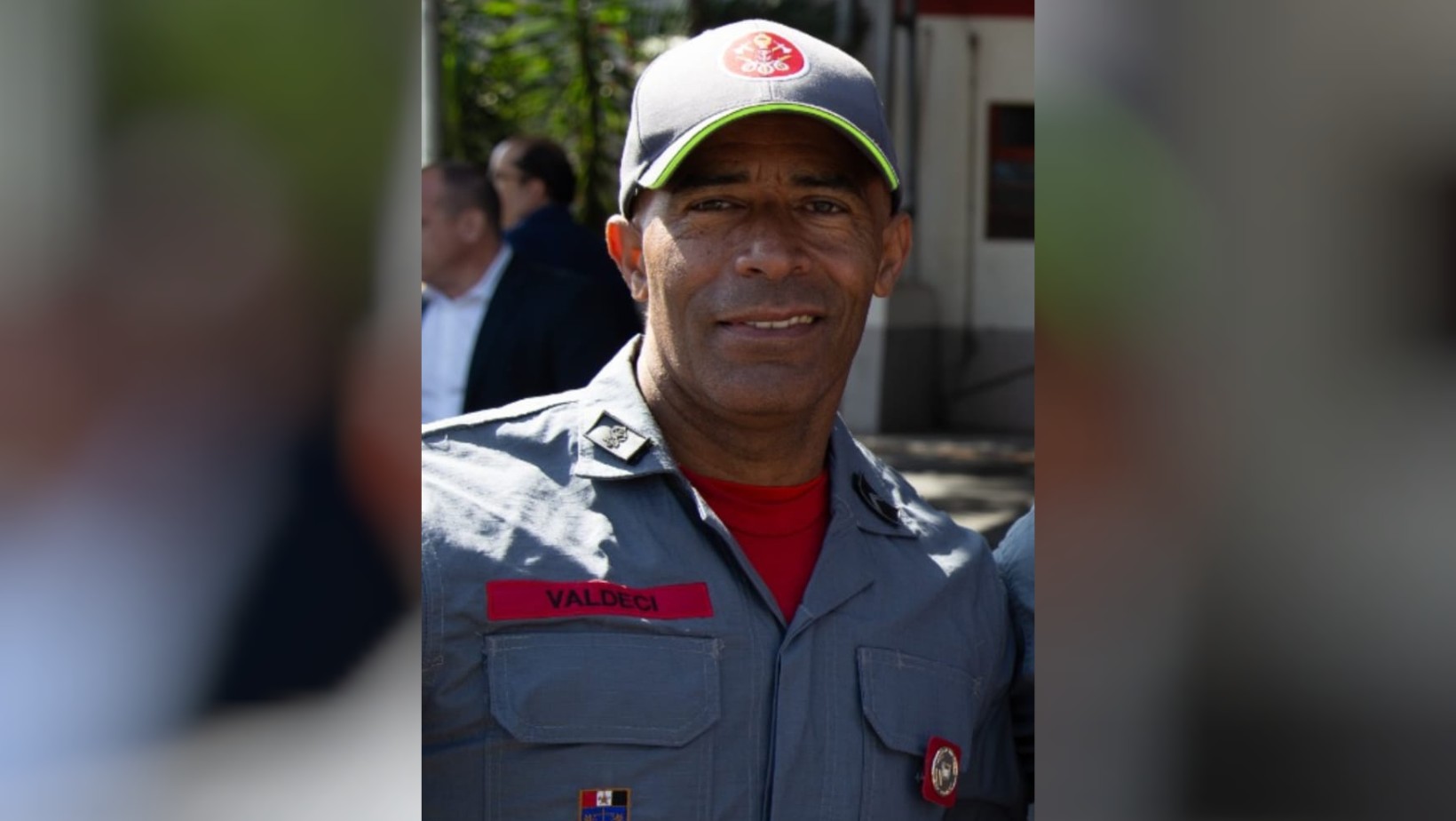 Bombeiro que morreu durante resgate atuava na linha de frente e estava prestes a ser promovido: ‘Herói’