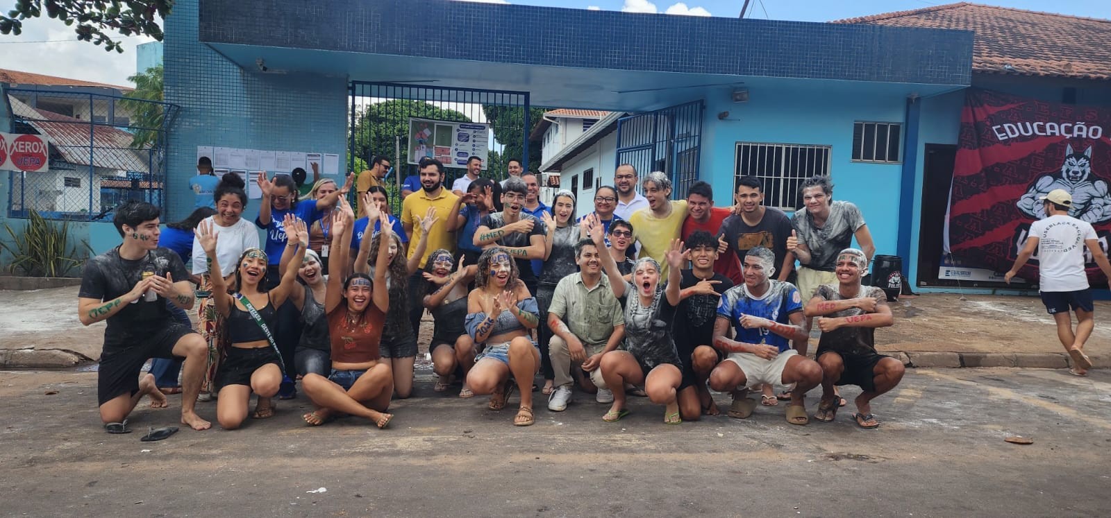 Candidatos celebram aprovação no processo seletivo 2026 da Uepa em Santarém; veja listão