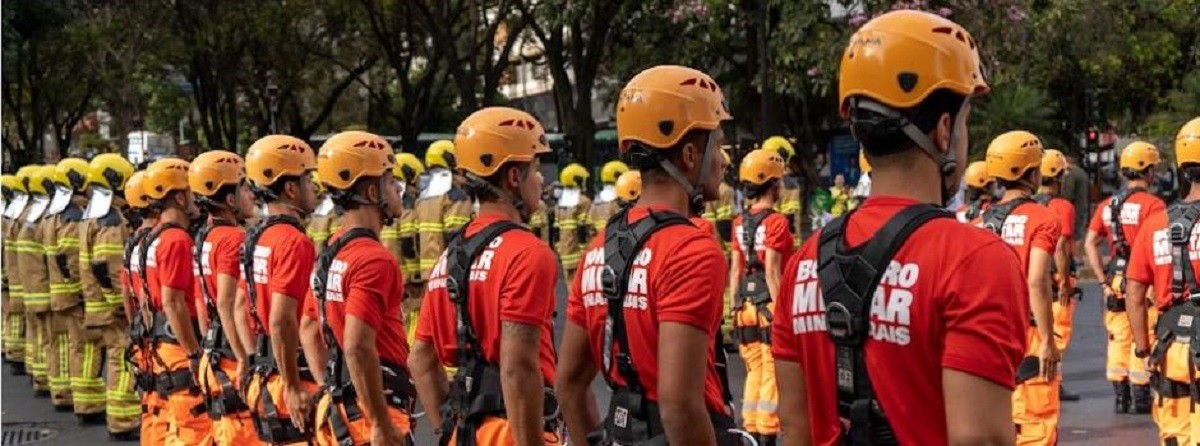 Com salário de até R$ 11,5 mil e mais de 340 vagas, concurso do Corpo de Bombeiros terá provas em Divinópolis
