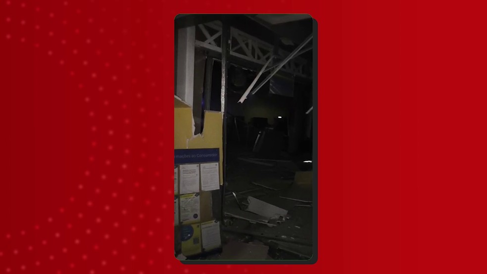 Grupo armado explode agência bancária em Pilar, na PB — Foto: TV Cabo Branco/Reprodução